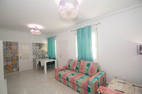 Villa en venta en Ciudad Quesada, Alicante, España 3 dormitorios, 85 m2 No. 58358 - foto 4