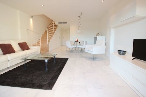 Casa adosada en venta en Benidorm, Alicante, España 3 dormitorios, 122 m2 No. 57992 - foto 7