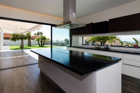 Villa en venta en Benidorm, Alicante, España 4 dormitorios, 540 m2 No. 58198 - foto 10