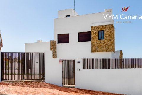 Villa en venta en Golf Bahia, Alicante, España 3 dormitorios, 95 m2 No. 59970 - foto 1