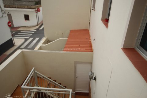 Villa en venta en Arona, Tenerife, España 7 dormitorios, 267 m2 No. 60106 - foto 3