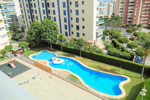 Apartamento en venta en Benidorm, Alicante, España 2 dormitorios, 84 m2 No. 60062 - foto 1