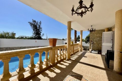 Villa en venta en L'Eliana, València, España 6 dormitorios, 352 m2 No. 60330 - foto 9
