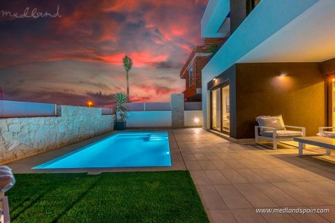 Villa en venta en Ciudad Quesada, Alicante, España 3 dormitorios, 130 m2 No. 55091 - foto 5