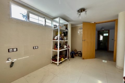 Villa en venta en L'Eliana, València, España 6 dormitorios, 352 m2 No. 60330 - foto 26