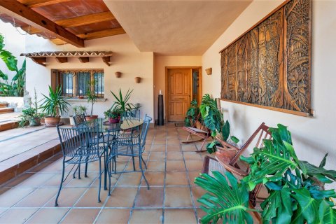 Villa en venta en Costa D'en Blanes, Mallorca, España 5 dormitorios, 461 m2 No. 60195 - foto 12