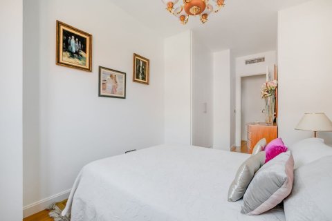 Apartamento en venta en Madrid, España 3 dormitorios, 100 m2 No. 60161 - foto 10