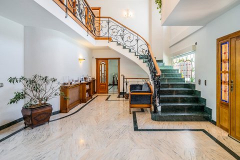 Villa en venta en Las Rozas de Madrid, Madrid, España 4 dormitorios, 705 m2 No. 62120 - foto 15