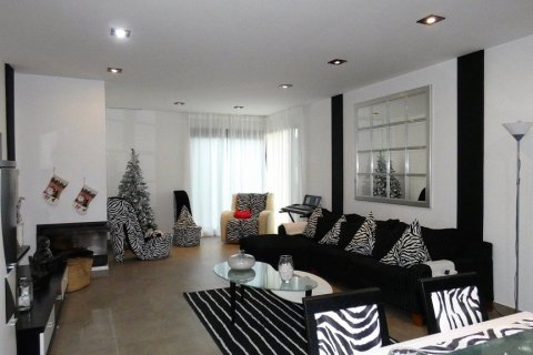 Villa en venta en Jerez de la Frontera, Cádiz, España 4 dormitorios, 343 m2 No. 3705 - foto 5