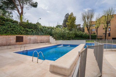 Apartamento en venta en Madrid, España 5 dormitorios, 407 m2 No. 60991 - foto 3