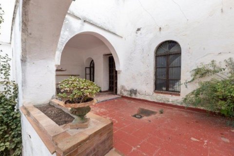 Villa en venta en Carmona, Sevilla, España 11 dormitorios, 1.05 m2 No. 62233 - foto 16