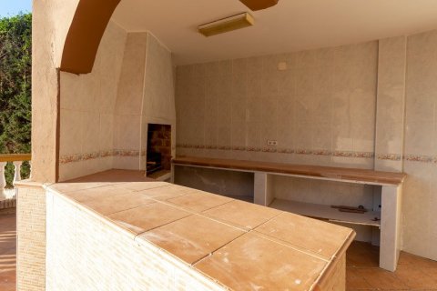 Villa en venta en Málaga, España 10 dormitorios, 1.3 m2 No. 62160 - foto 17