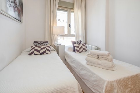 Ático en venta en Madrid, España 2 dormitorios, 100 m2 No. 61232 - foto 18