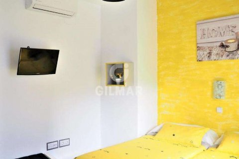 Casa adosada en venta en Jerez de la Frontera, Cádiz, España 9 dormitorios, 450 m2 No. 62207 - foto 4