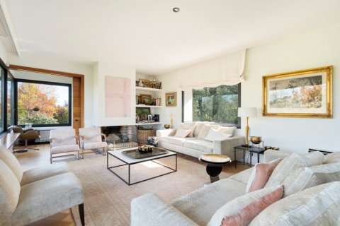 Villa en venta en Ciudalcampo, Madrid, España 6 dormitorios, 507 m2 No. 62243 - foto 7