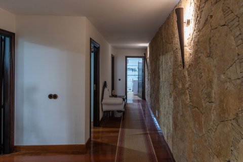 Villa en venta en Las Palmas De Gran Canaria, Gran Canaria, España 5 dormitorios, 240 m2 No. 3953 - foto 29