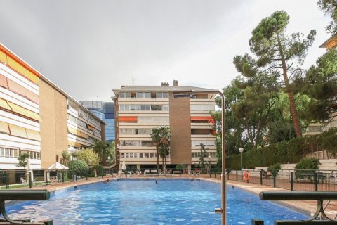 Apartamento en venta en Madrid, España 5 dormitorios, 337 m2 No. 61246 - foto 29