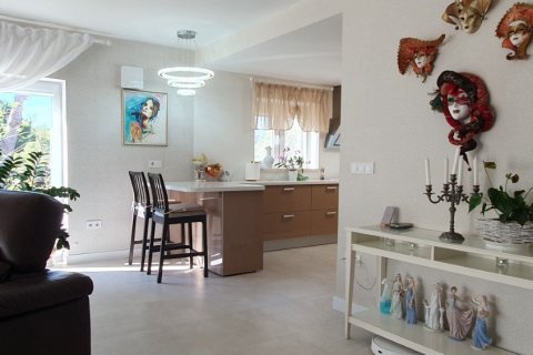 Villa en venta en L'Eliana, València, España 4 dormitorios, 282 m2 No. 62545 - foto 21