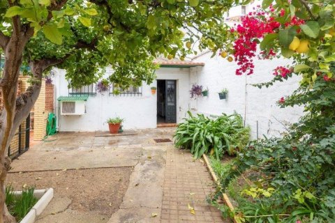 Villa en venta en Umbrete, Sevilla, España 8 dormitorios, 962 m2 No. 62292 - foto 14