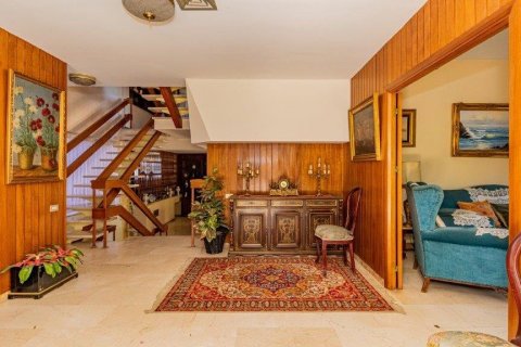 Villa en venta en Castilleja de la Cuesta, Sevilla, España 10 dormitorios, 630 m2 No. 62239 - foto 12