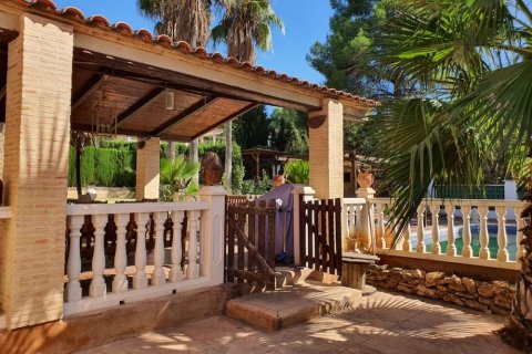 Villa en venta en València, España 6 dormitorios, 290 m2 No. 62846 - foto 7