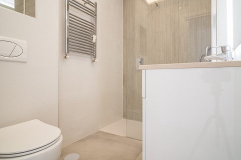 Apartamento en venta en Madrid, España 2 dormitorios, 166 m2 No. 60877 - foto 21
