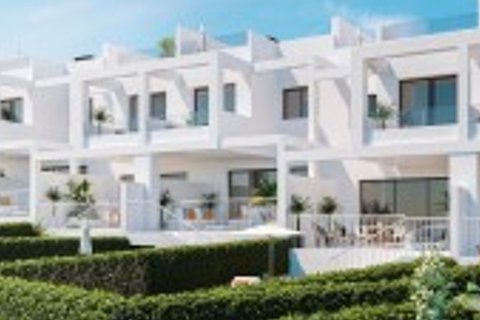 Casa adosada en venta en Málaga, España 3 dormitorios, 123.66 m2 No. 62403 - foto 3