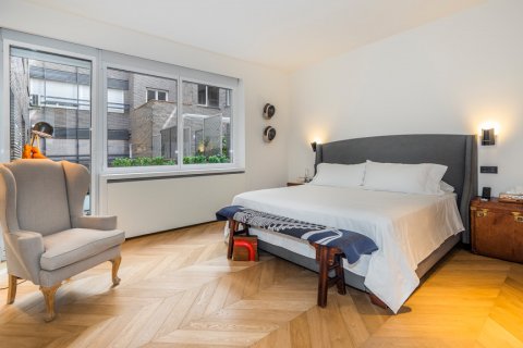 Apartamento en venta en Madrid, España 5 dormitorios, 408 m2 No. 61266 - foto 17