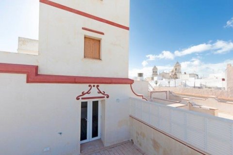 Apartamento en venta en Cádiz, España 3 dormitorios, 142 m2 No. 60962 - foto 4