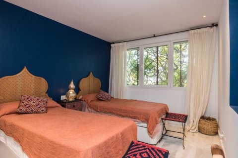 Casa adosada en venta en Marbella, Málaga, España 6 dormitorios, 167 m2 No. 61994 - foto 16