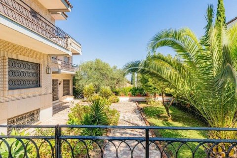 Villa en venta en Castilleja de la Cuesta, Sevilla, España 10 dormitorios, 630 m2 No. 62239 - foto 3