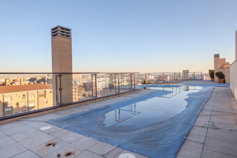 Apartamento en venta en Madrid, España 2 dormitorios, 197 m2 No. 61463 - foto 25