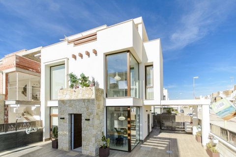 Villa en venta en Ciudad Quesada, Alicante, España 3 dormitorios, 109 m2 No. 62956 - foto 1