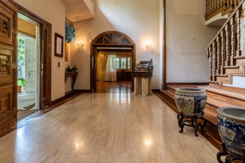 Villa en venta en Majadahonda, Madrid, España 5 dormitorios, 600 m2 No. 3597 - foto 7