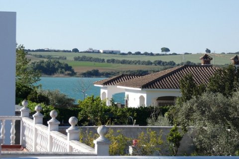 Villa en venta en El Santiscal, Cádiz, España 5 dormitorios, 160 m2 No. 3406 - foto 18