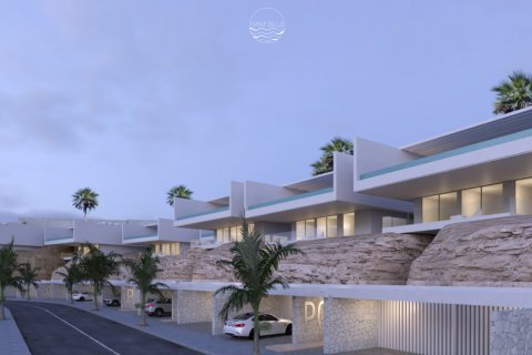 Casa adosada en venta en Adeje, Tenerife, España 3 dormitorios, 359.83 m2 No. 62104 - foto 2