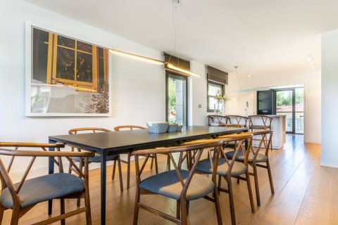 Villa en venta en Boadilla del Monte, Madrid, España 4 dormitorios, 397 m2 No. 62046 - foto 8