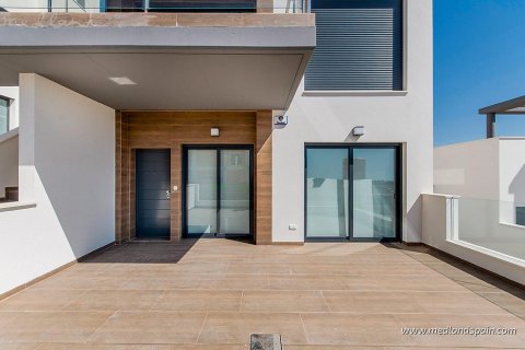 Huoneisto myytävänä San Miguel de Salinas, Alicante, Espanja, 3 makuuhuonetta, 92 m2 No. 9661 - kuva 3