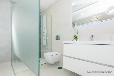 Huoneisto myytävänä San Miguel de Salinas, Alicante, Espanja, 3 makuuhuonetta, 92 m2 No. 9661 - kuva 13