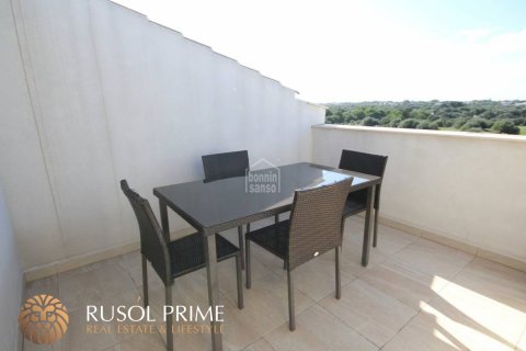 Huoneisto myytävänä Ciutadella De Menorca, Menorca, Espanja, 2 makuuhuonetta,  No. 10828 - kuva 5