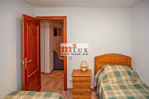 Huoneisto myytävänä Sant Feliu de Guixols, Girona, Espanja, 3 makuuhuonetta, 68 m2 No. 16705 - kuva 16
