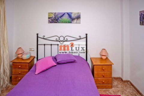 Huoneisto myytävänä Sant Feliu de Guixols, Girona, Espanja, 3 makuuhuonetta, 68 m2 No. 16705 - kuva 21