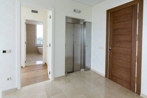 Huvila myytävänä Tossa de Mar, Girona, Espanja, 5 makuuhuonetta, 571 m2 No. 15920 - kuva 11