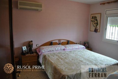 Talo myytävänä Coma-Ruga, Tarragona, Espanja, 5 makuuhuonetta, 320 m2 No. 11616 - kuva 11