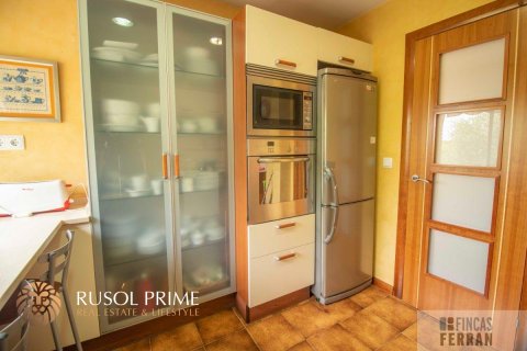 Talo myytävänä Coma-Ruga, Tarragona, Espanja, 4 makuuhuonetta, 243 m2 No. 11609 - kuva 12