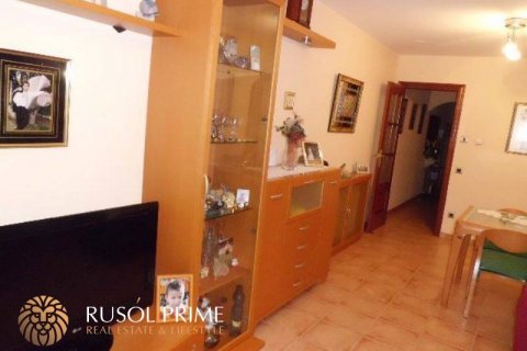 Huoneisto myytävänä Coma-Ruga, Tarragona, Espanja, 3 makuuhuonetta, 82 m2 No. 11735 - kuva 3
