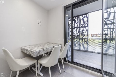 Huoneisto myytävänä Barcelona, Espanja, 4 huonetta, 139 m2 No. 15852 - kuva 12