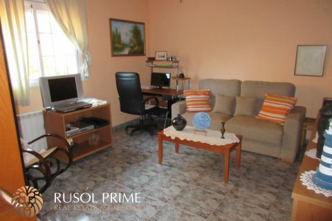 Talo myytävänä Coma-Ruga, Tarragona, Espanja, 4 makuuhuonetta, 160 m2 No. 11642 - kuva 6