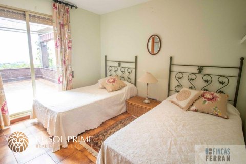 Talo myytävänä Coma-Ruga, Tarragona, Espanja, 4 makuuhuonetta, 243 m2 No. 11609 - kuva 17