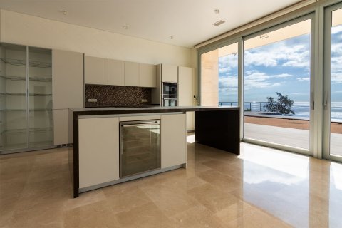 Huvila myytävänä Tossa de Mar, Girona, Espanja, 5 makuuhuonetta, 571 m2 No. 15920 - kuva 6